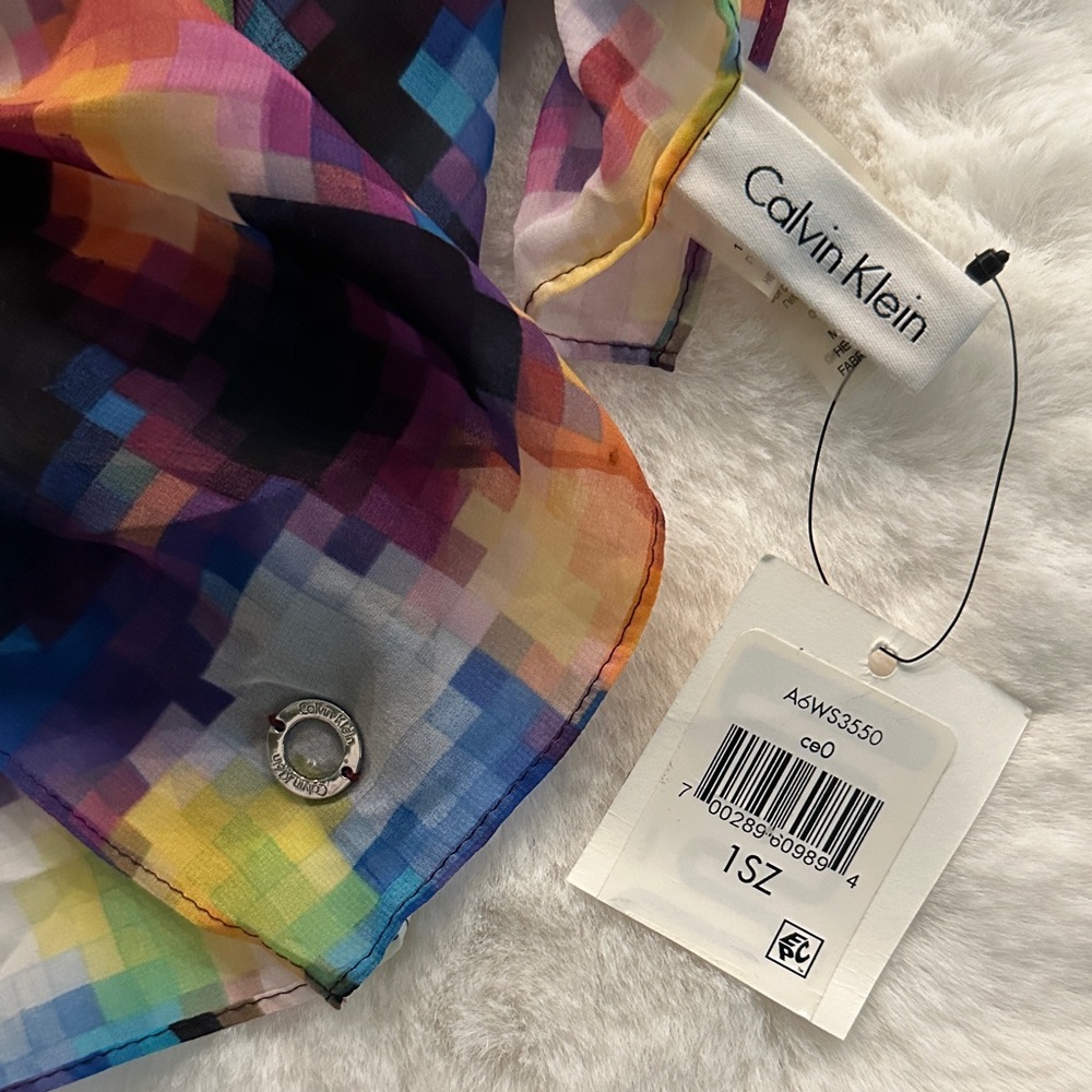 Calvin Klein Multicolor Pixelated Scarf - Picture 1 of 10